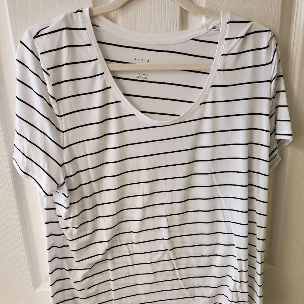 White striped t-shirt
